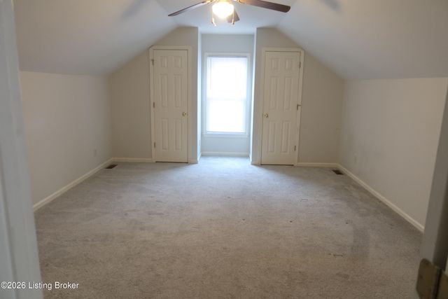 4809 Fairway Pointe Ct, Louisville, KY 40241