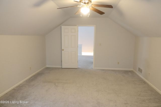 4809 Fairway Pointe Ct, Louisville, KY 40241