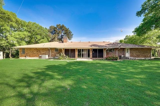 722 E Wheatland, Duncanville, TX 75116