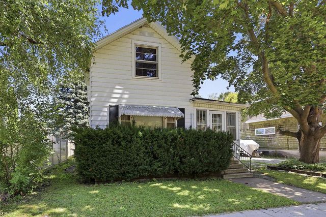 526 BOYD STREET, Oshkosh, WI 54901