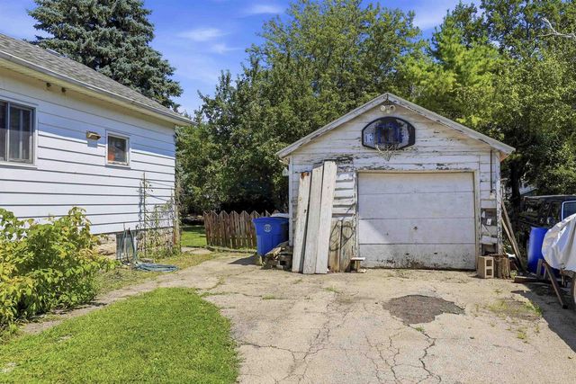 526 BOYD STREET, Oshkosh, WI 54901