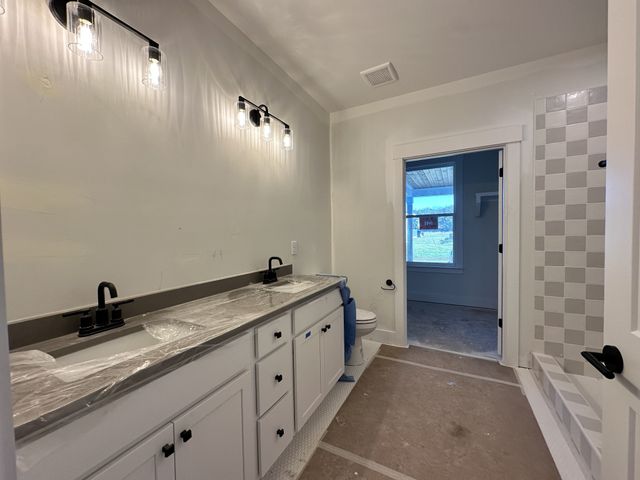 2064 Conductor Ln, Thompsons Station, TN 37179