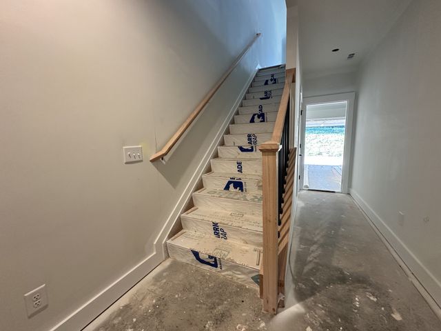 2064 Conductor Ln, Thompsons Station, TN 37179