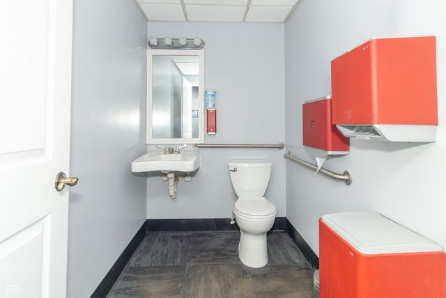 2260 W Main Street, Greenfield, IN 46140