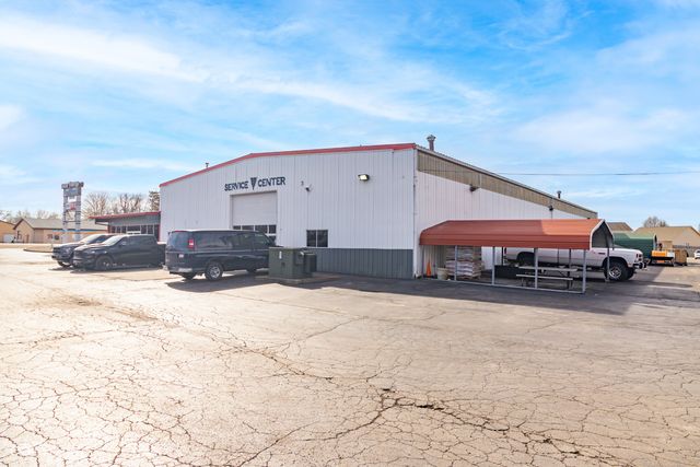 2260 W Main Street, Greenfield, IN 46140