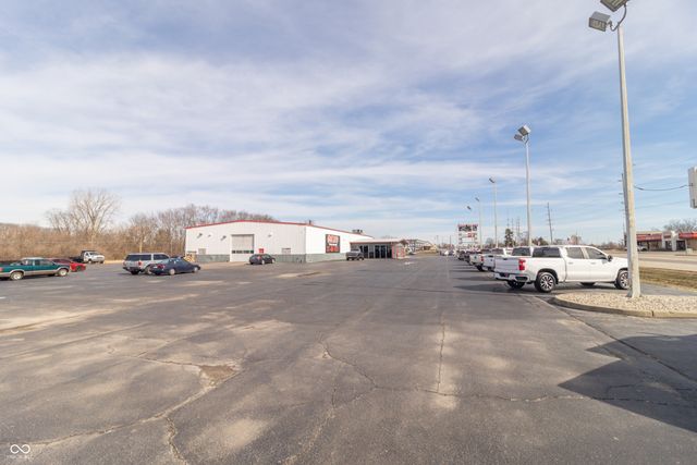 2260 W Main Street, Greenfield, IN 46140