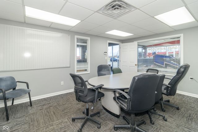 2260 W Main Street, Greenfield, IN 46140