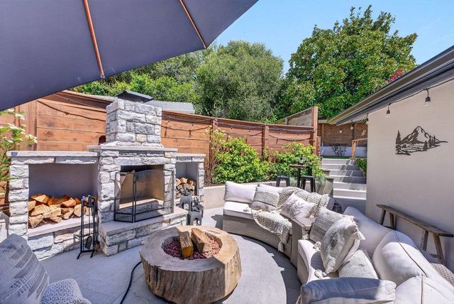 540 Cathedral Drive, Aptos, CA 95003