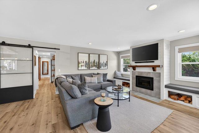 540 Cathedral Drive, Aptos, CA 95003