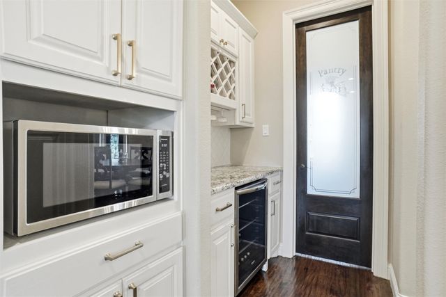9517 Indian Trail, Sanger, TX 76266