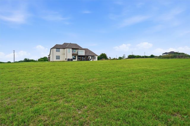 9517 Indian Trail, Sanger, TX 76266