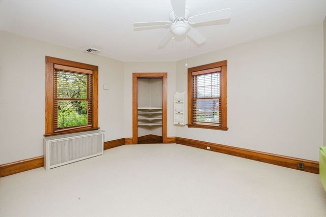 35 Fruit St, Taunton, MA 02780