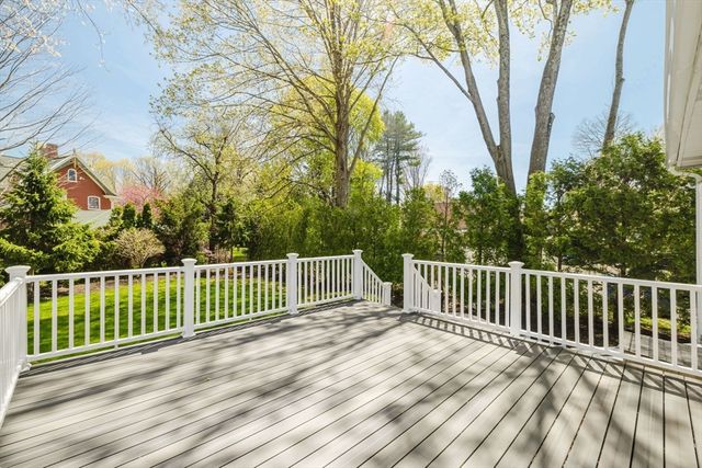 35 Fruit St, Taunton, MA 02780