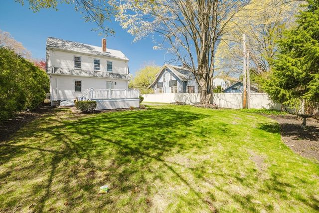 35 Fruit St, Taunton, MA 02780