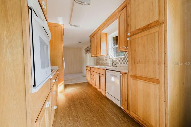 305 S WOODWARD AVENUE, Deland, FL 32720