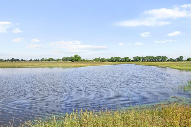 1801 County Road 216, Caldwell, TX 77836