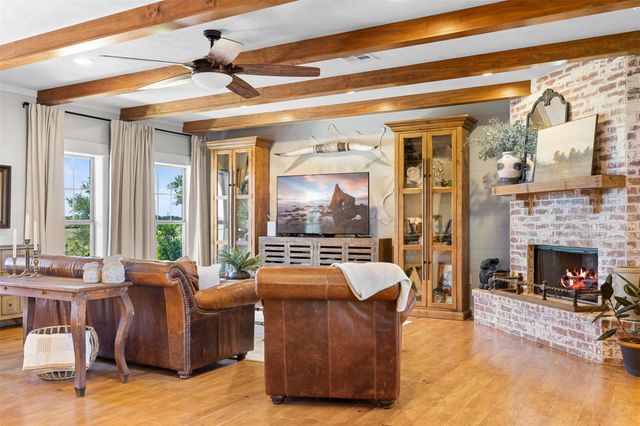 1801 County Road 216, Caldwell, TX 77836