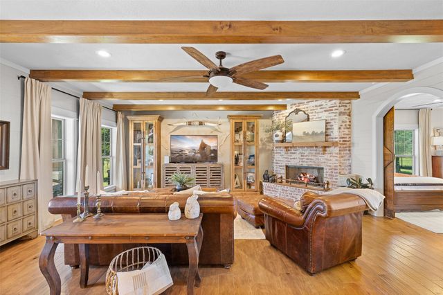 1801 County Road 216, Caldwell, TX 77836