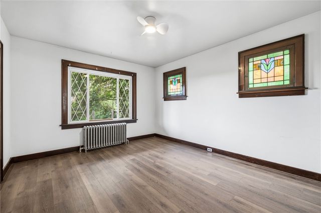 2728 Woodstock Ave, Swissvale, PA 15218