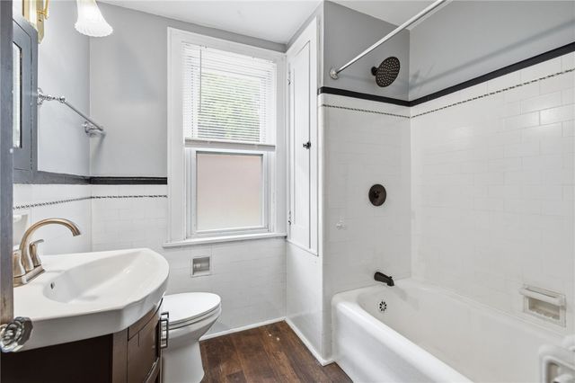 2728 Woodstock Ave, Swissvale, PA 15218