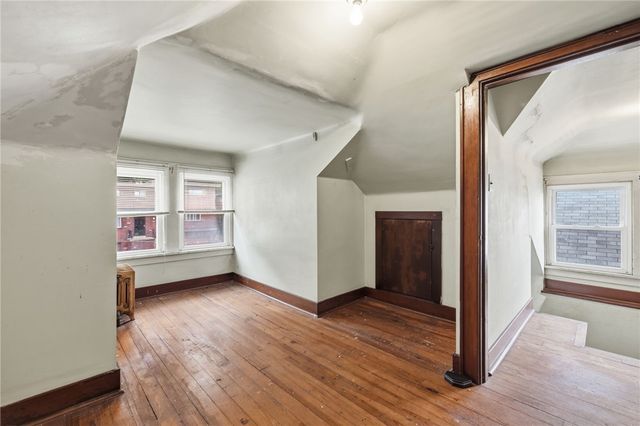 2728 Woodstock Ave, Swissvale, PA 15218