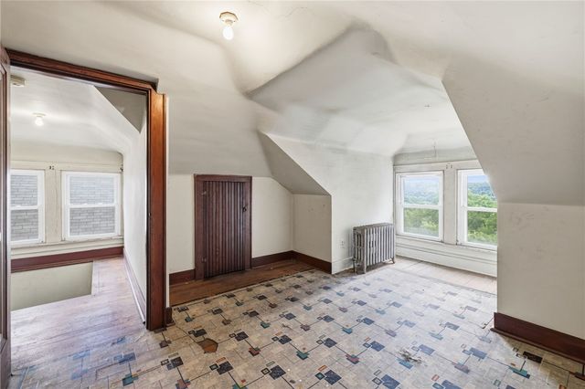 2728 Woodstock Ave, Swissvale, PA 15218
