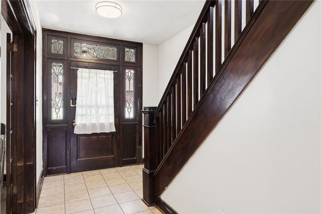 2728 Woodstock Ave, Swissvale, PA 15218