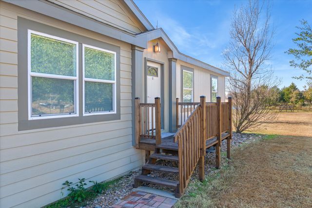 289 PVT RD 8303, Ben Wheeler, TX 75754