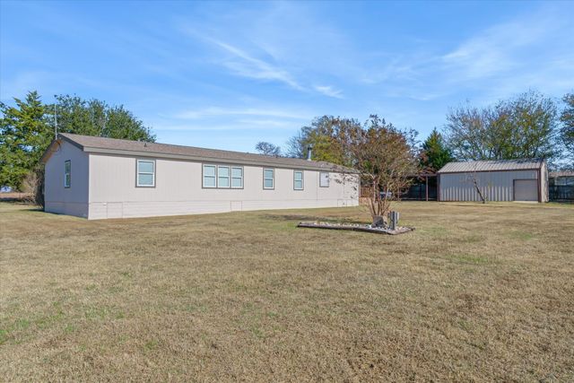 289 PVT RD 8303, Ben Wheeler, TX 75754