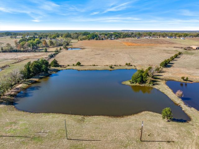 289 PVT RD 8303, Ben Wheeler, TX 75754