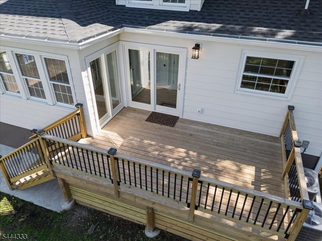 18 Burchfield Ave, Cranford Twp., NJ 07016
