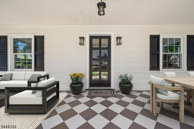 18 Burchfield Ave, Cranford Twp., NJ 07016