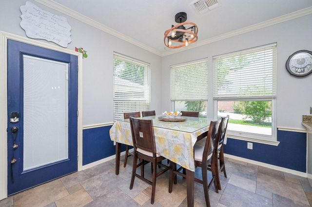 4306 Island Hills Drive, Pasadena, TX 77059
