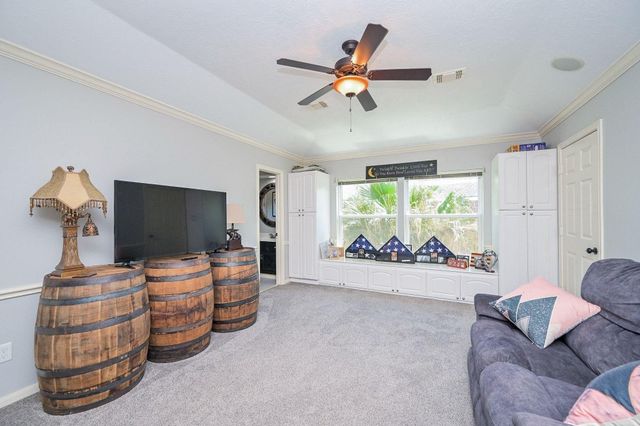 4306 Island Hills Drive, Pasadena, TX 77059