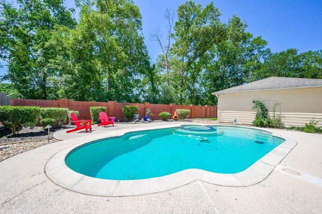 4306 Island Hills Drive, Pasadena, TX 77059