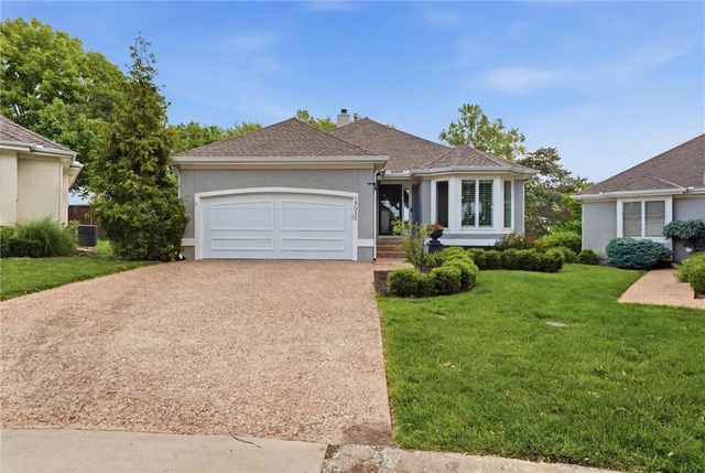 12033 Juniper Street, Overland Park, KS 66209