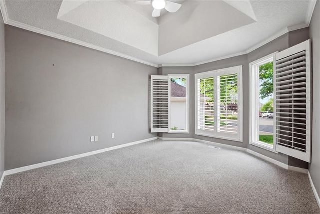 12033 Juniper Street, Overland Park, KS 66209