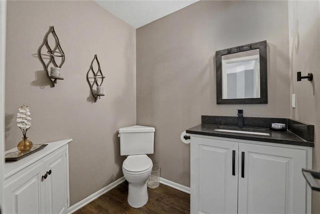 12033 Juniper Street, Overland Park, KS 66209