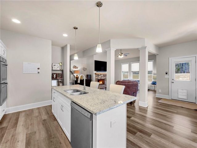 234 Thyme Leaf Way, Locust Grove, GA 30248