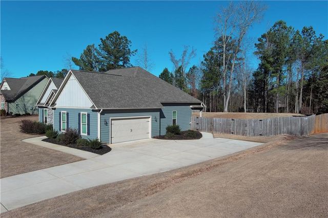 234 Thyme Leaf Way, Locust Grove, GA 30248