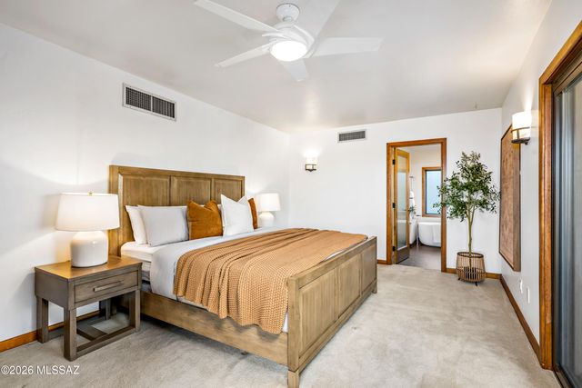 6426 W Lost Canyon Drive, Tucson, AZ 85745