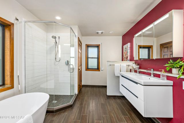 6426 W Lost Canyon Drive, Tucson, AZ 85745