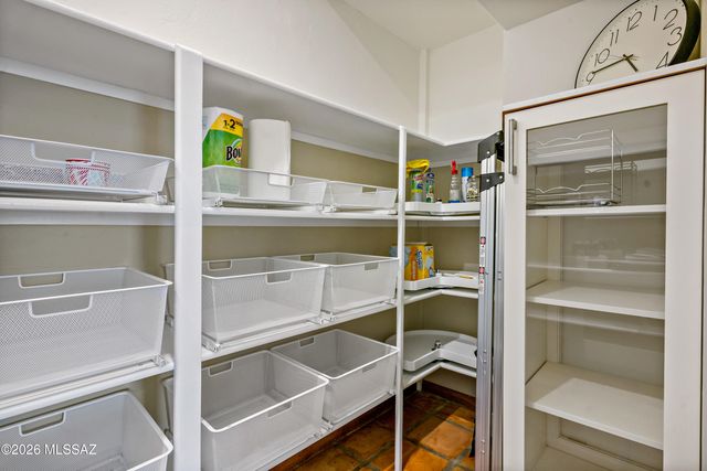 6426 W Lost Canyon Drive, Tucson, AZ 85745