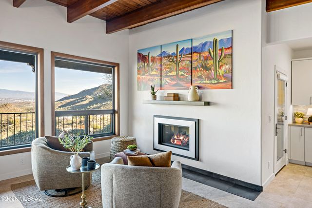 6426 W Lost Canyon Drive, Tucson, AZ 85745