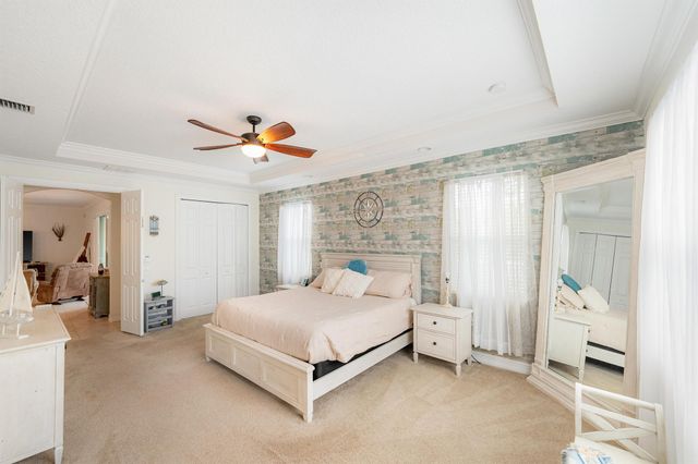 6134 NW Cullen Way, Port St Lucie, FL 34983