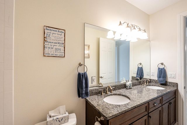 6134 NW Cullen Way, Port St Lucie, FL 34983