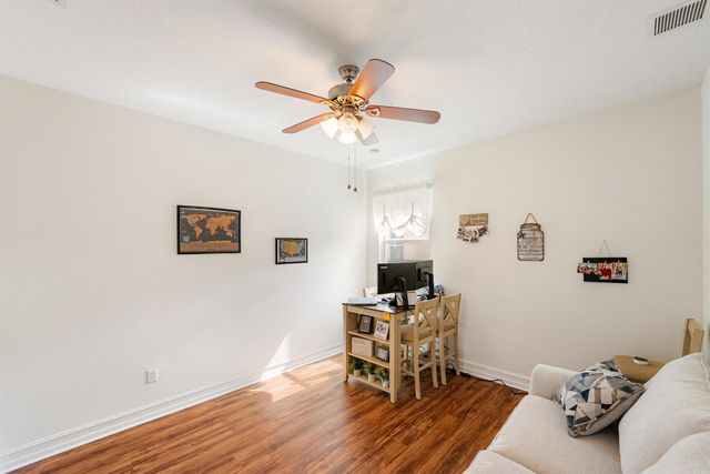 6134 NW Cullen Way, Port St Lucie, FL 34983