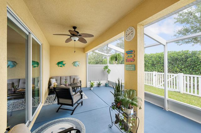 6134 NW Cullen Way, Port St Lucie, FL 34983