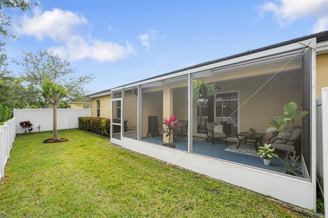 6134 NW Cullen Way, Port St Lucie, FL 34983