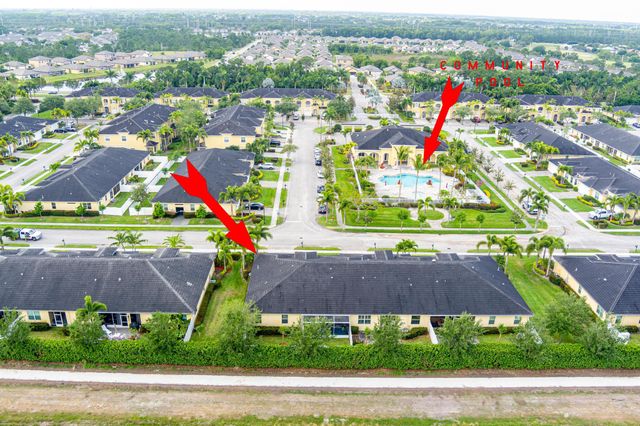 6134 NW Cullen Way, Port St Lucie, FL 34983